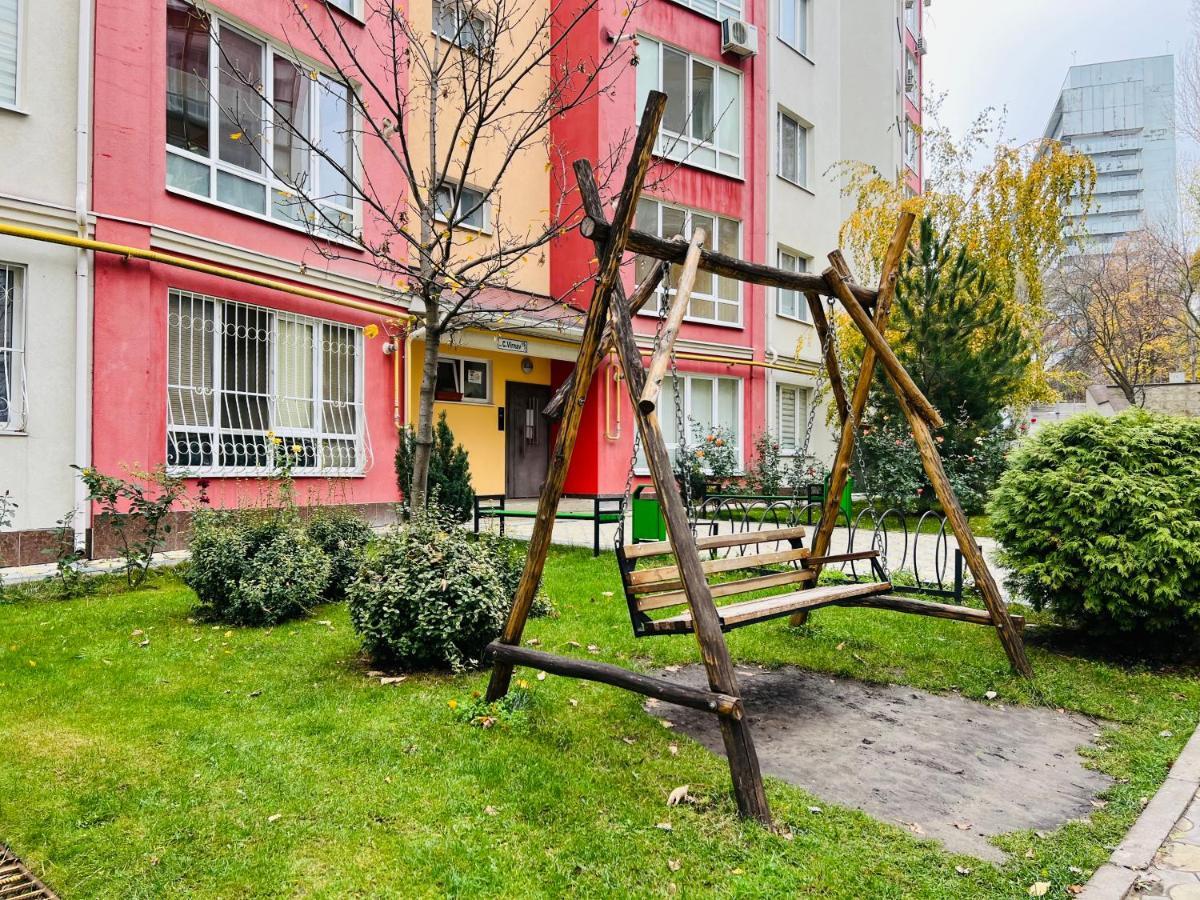 Cozy Apartment In Кишинев Екстериор снимка